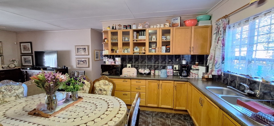 3 Bedroom Property for Sale in Albertinia Western Cape